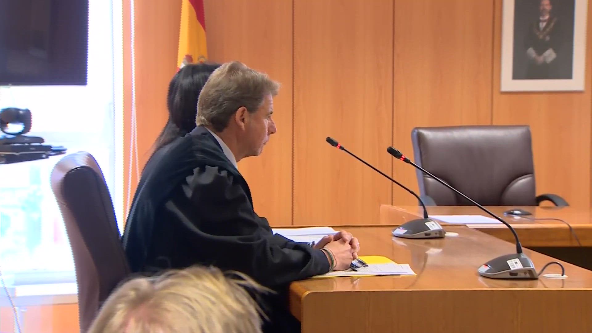 Acto de conciliación entre la abogada del Rey emérito y Revilla