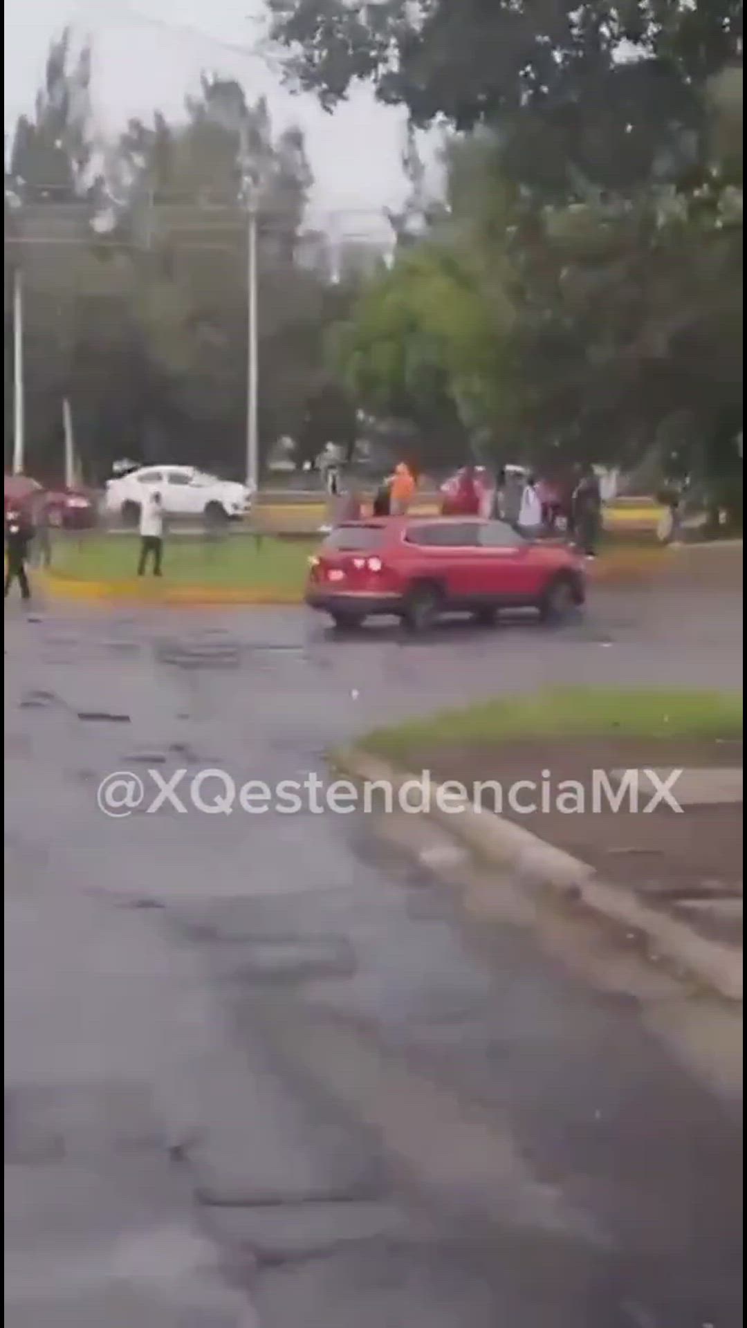Así se escucharon los balazos afuera del Cuauhtémoc