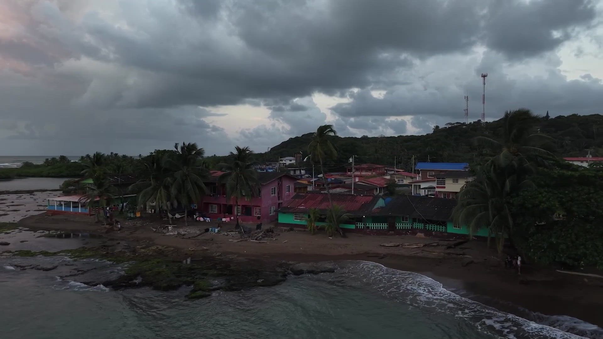 Pesimistas y optimistas, los venezolanos en Panamá regresan a casa con la esperanza de encontrar cambios