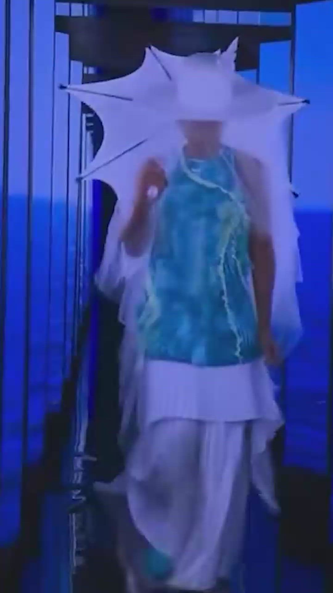 La extravagante puesta en escena de Naomi Osaka en el Open de Australia: las redes arden