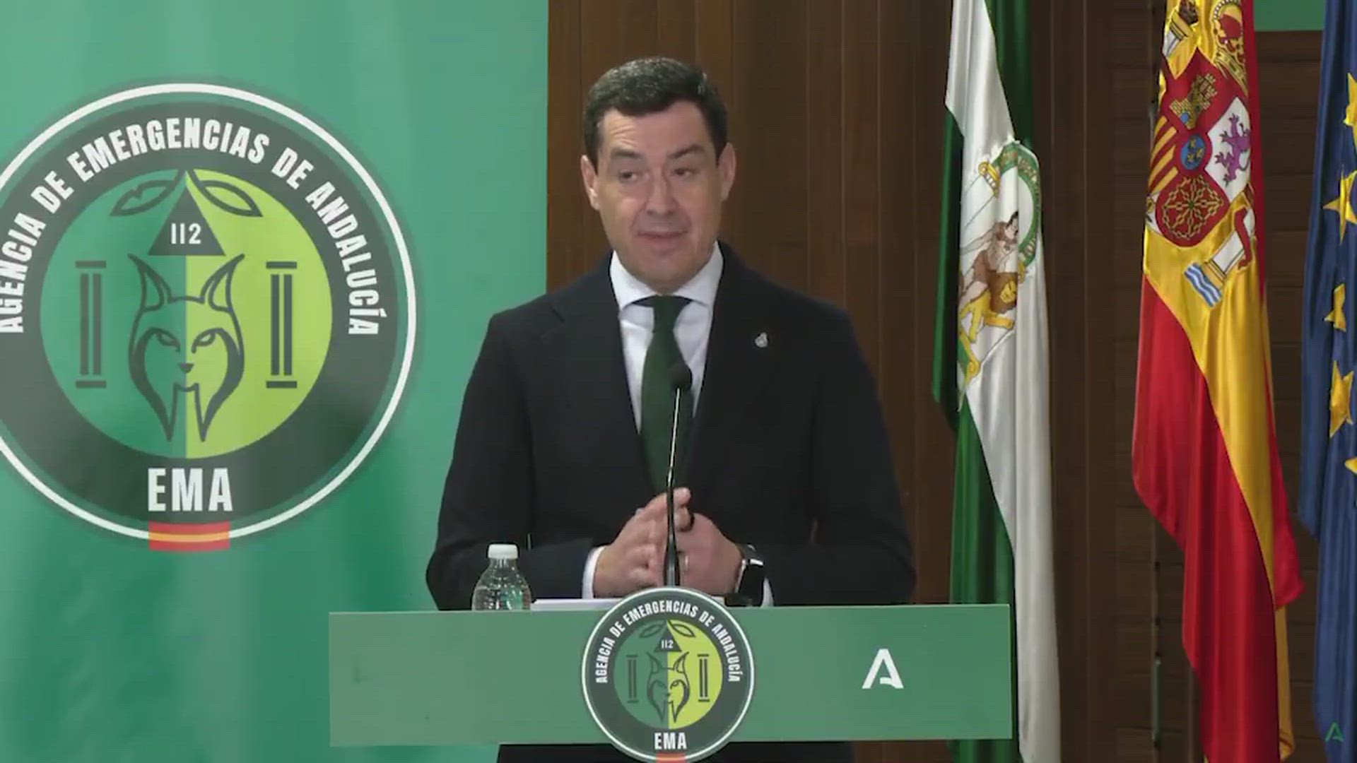 Juanma Moreno anuncia que se cancelan las clases prenseciales en casi toda Andalucia por la previsión de lluvia