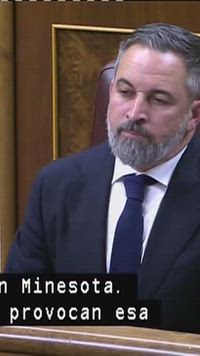 El recado de Sánchez a Abascal utilizando a Bad Bunny y la Super Bowl