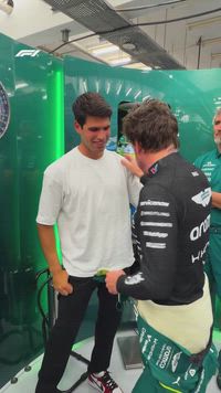 Fernando Alonso y Carlos Alcaraz se encuentran en los test de Bahrein