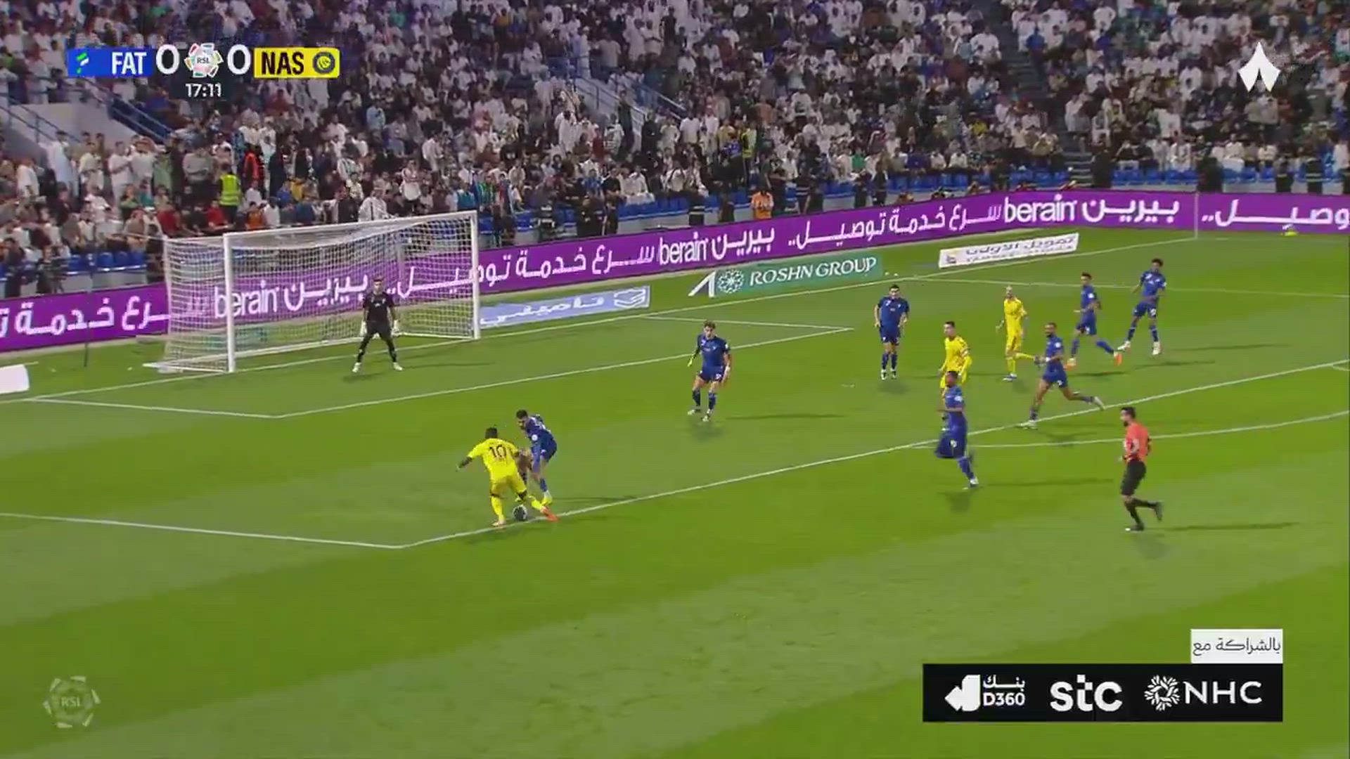 No se iba a cortar y no lo ha hecho: la celebración de Cristiano a los miles de árabes de la grada tras su huelga