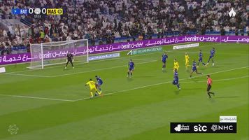 No se iba a cortar y no lo ha hecho: la celebración de Cristiano a los miles de árabes de la grada tras su huelga