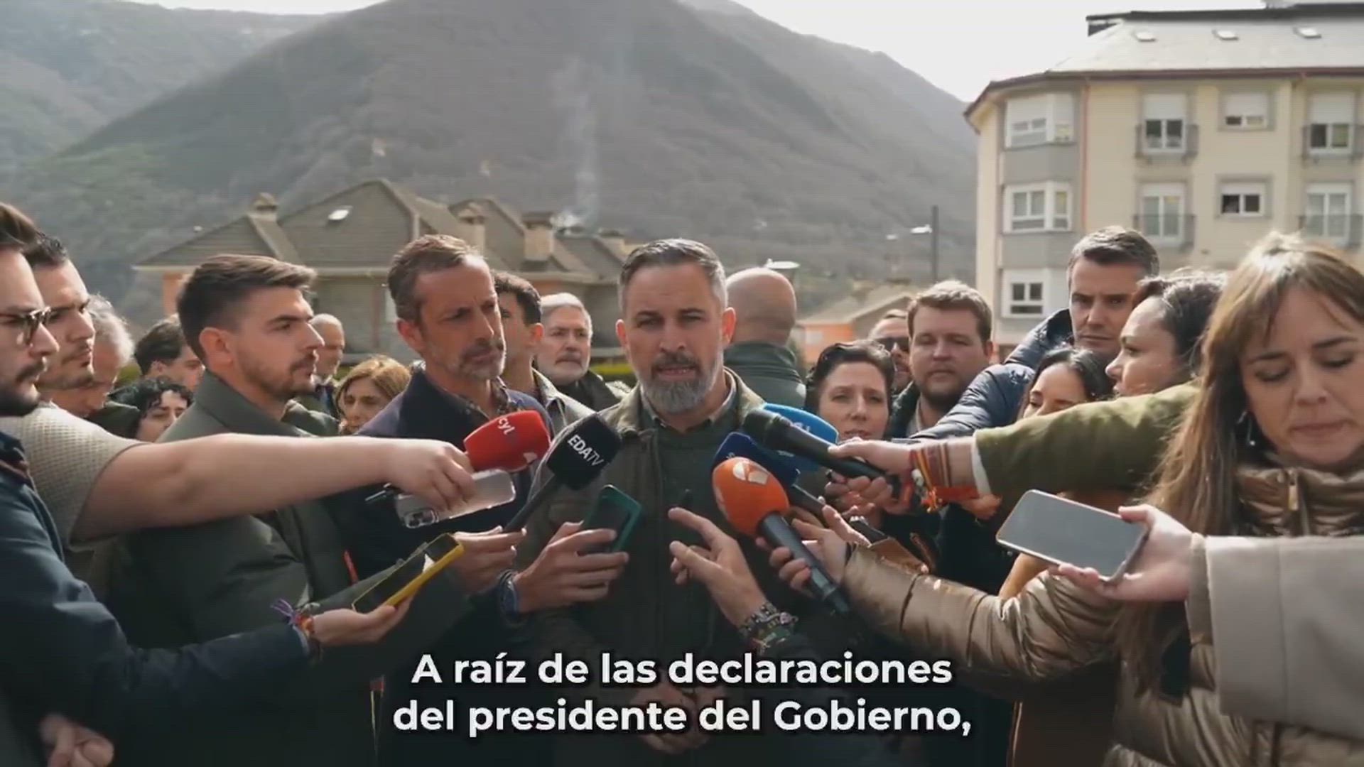 Abascal pide una moción de censura contra Pedro Sánchez: "está actuando como un ayatolá"