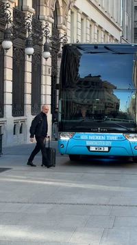 Caras muy serias en el Manchester City tras la goleada del Real Madrid 3-0