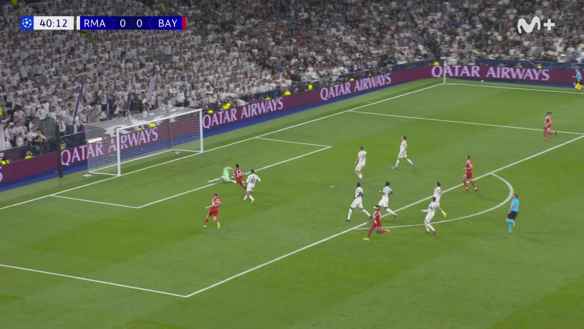 En su noche más negra nadie se percató: lo que hizo Carreras tras el 0-1 va incendiar aún más al madridismo